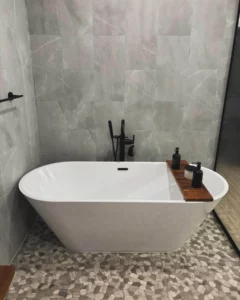 Bathtub | Bell County Flooring